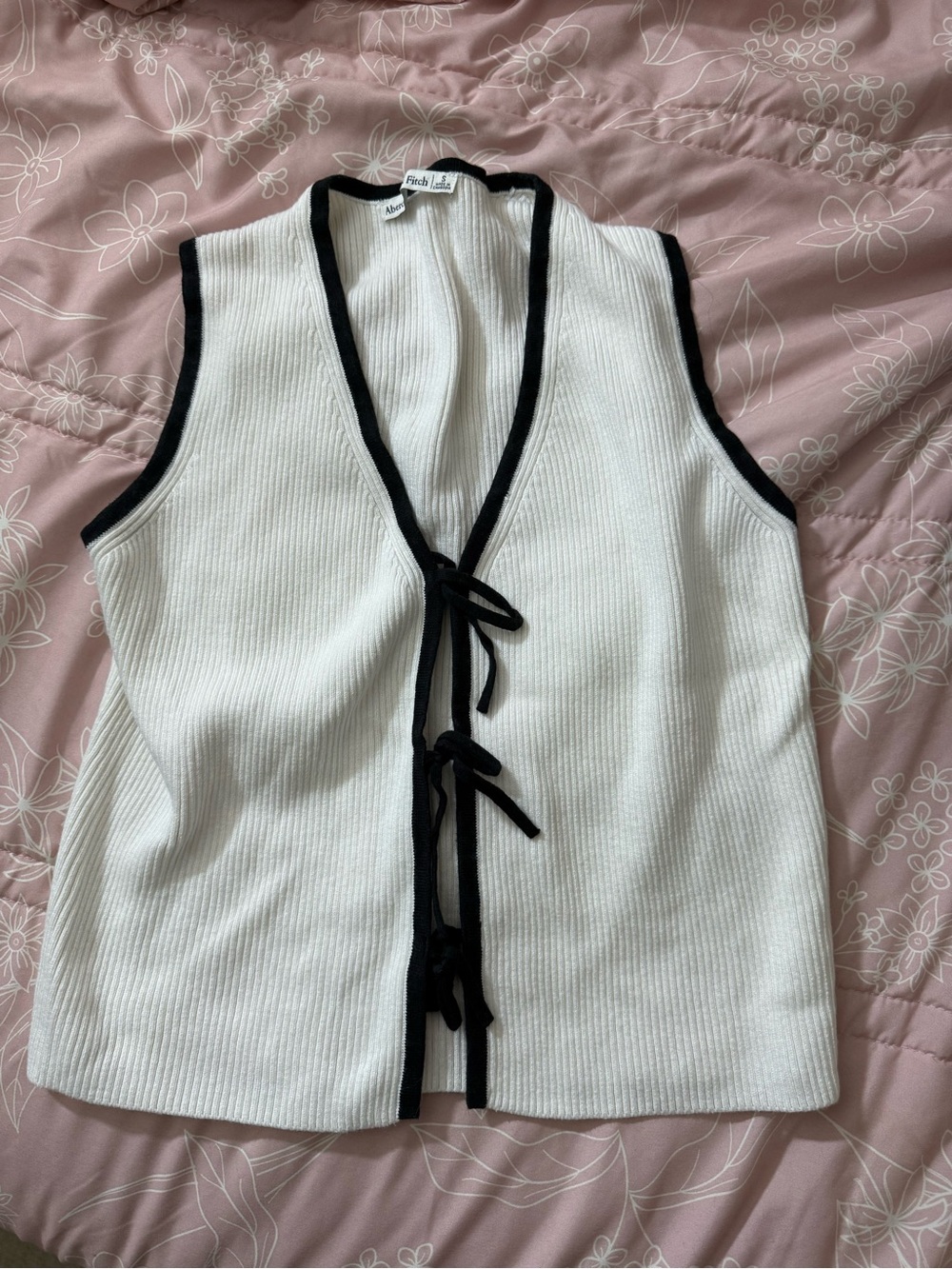 Abercrombie & Fitch White Ribbed Tank with Black Trim and Tie Fronts